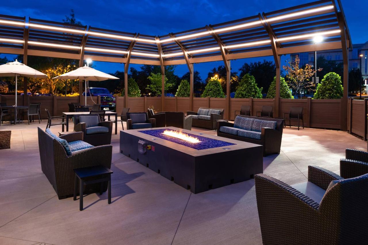 Courtyard By Marriott Charlotte Northlake Luaran gambar