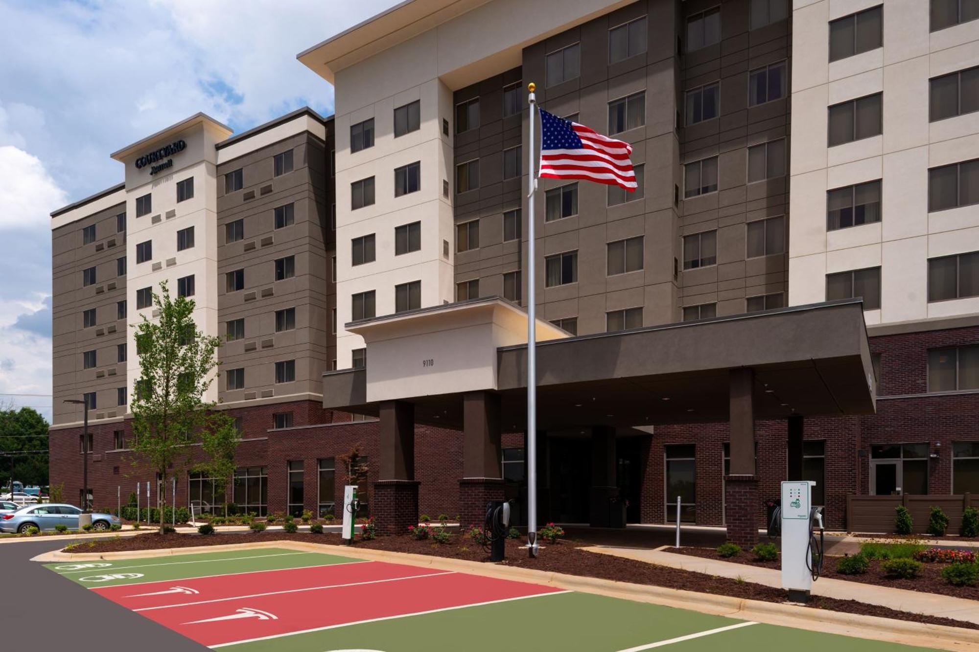 Courtyard By Marriott Charlotte Northlake Luaran gambar