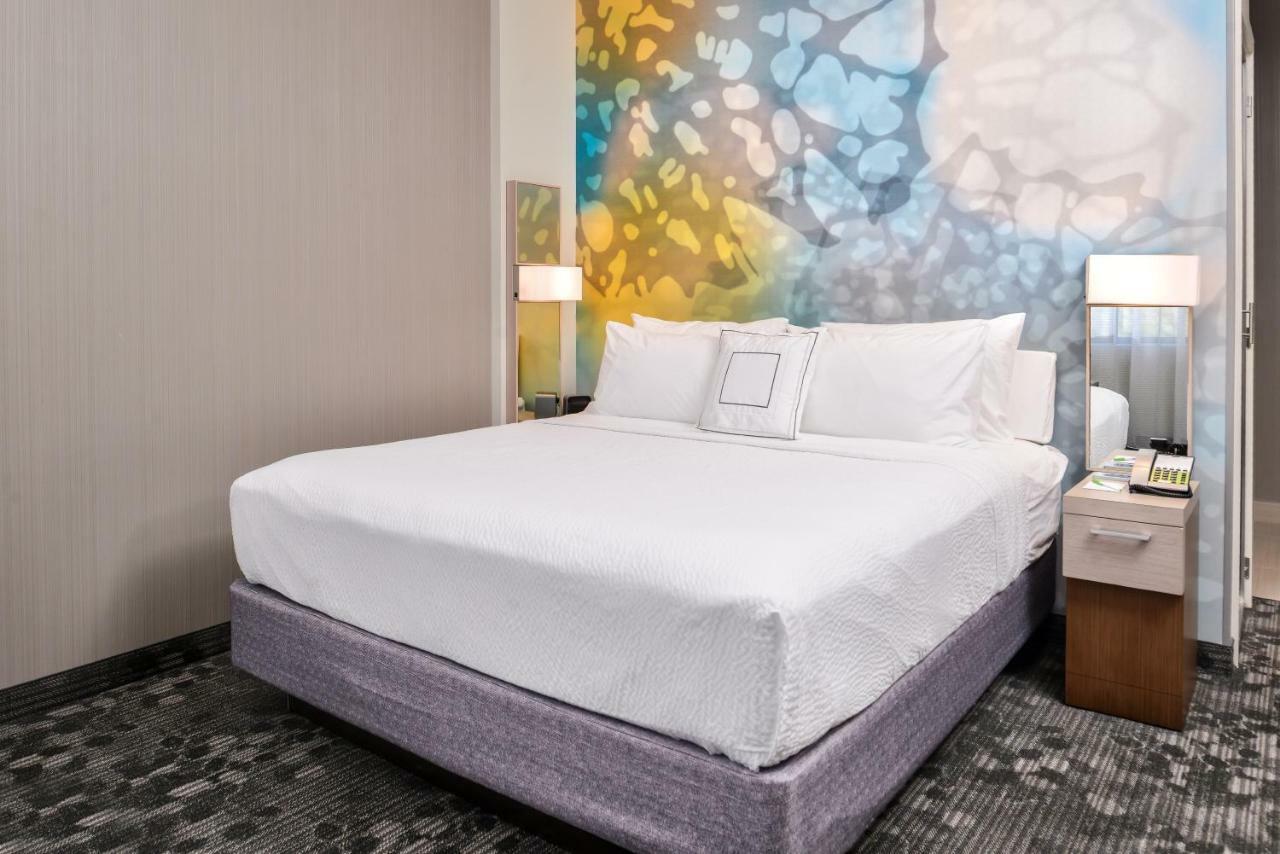 Courtyard By Marriott Charlotte Northlake Luaran gambar